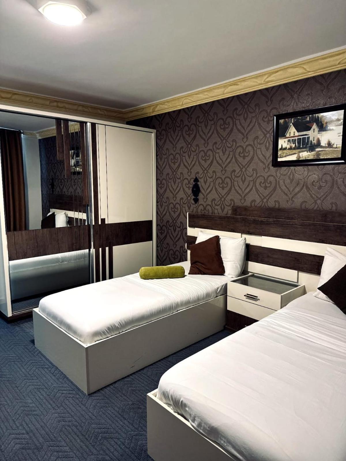 Balcony Hotel Amman Exterior photo