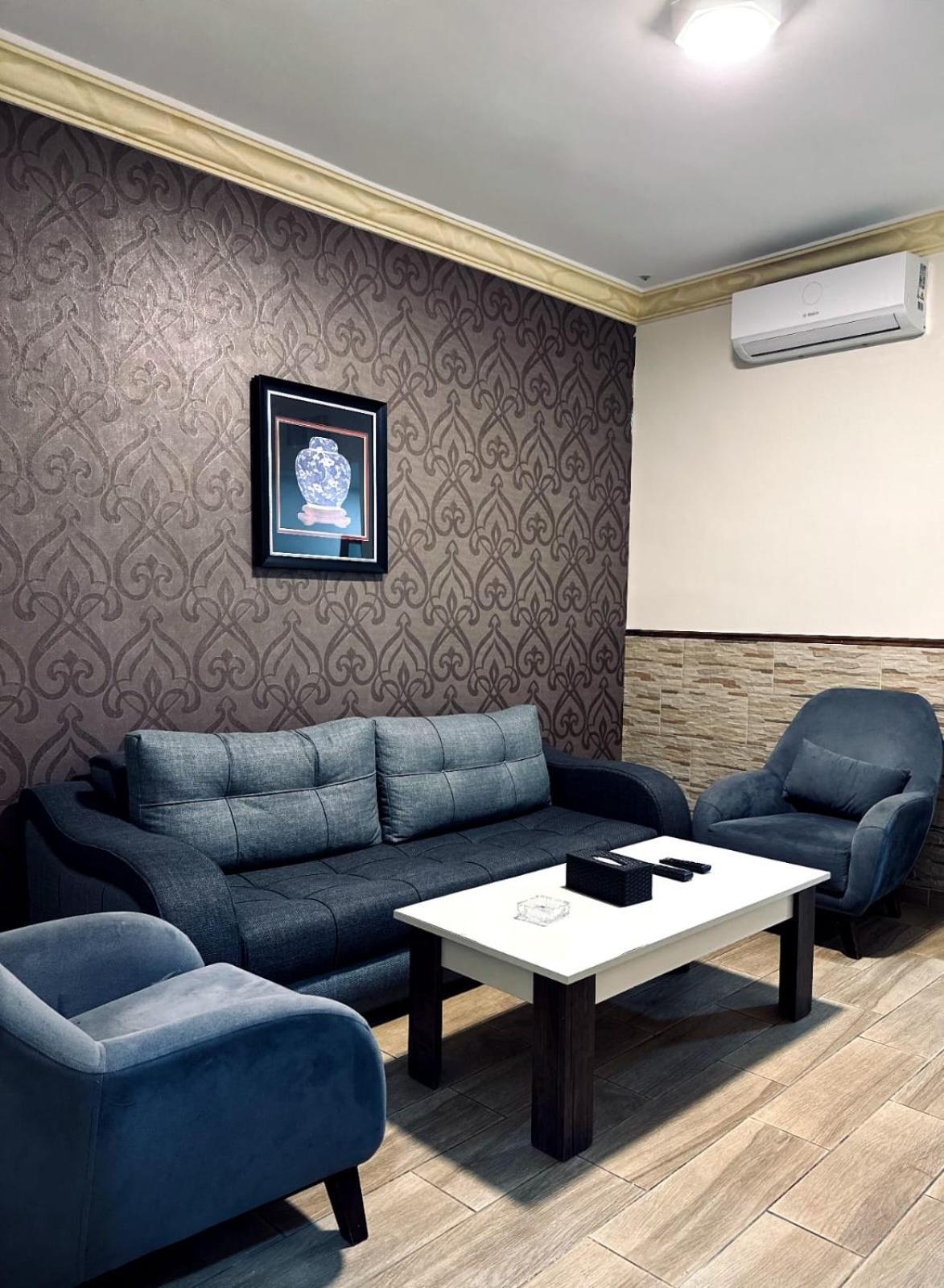 Balcony Hotel Amman Exterior photo